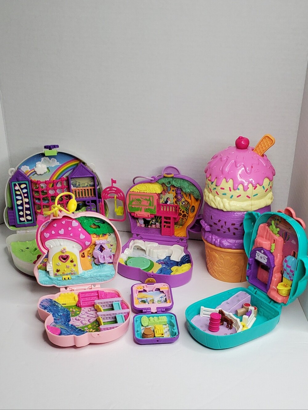 Polly Pocket Toy Lot Houses Only